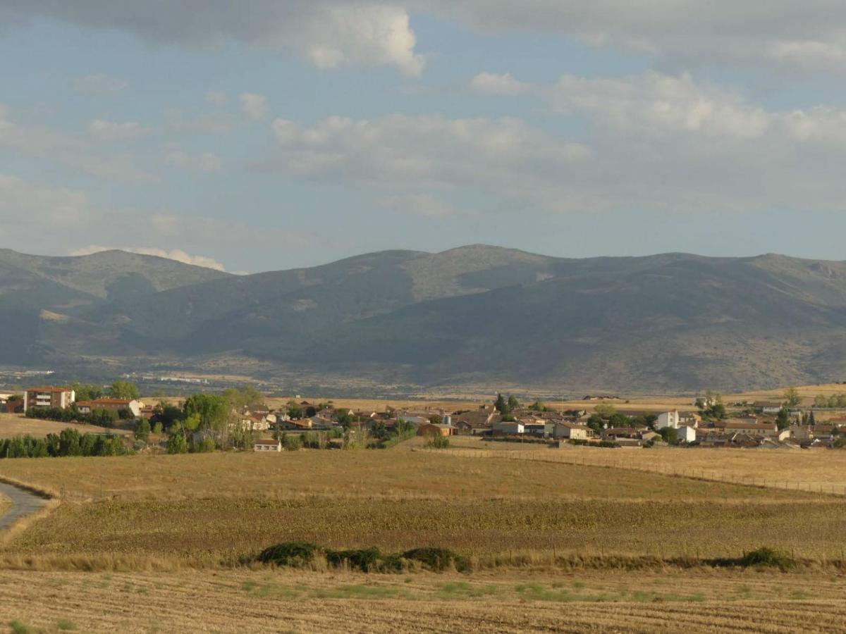El Rincon De Pilar Disfruta De Tu Escapada Rural Villa Fuentemilanos ภายนอก รูปภาพ
